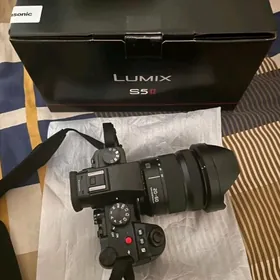 lumix s5ll.2060