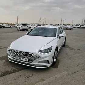 Hyundai Sonata 2021
