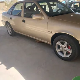 Opel Vectra 1990