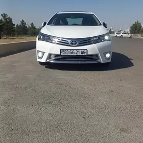 Toyota Corolla 2015