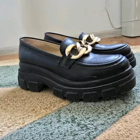 kowùs