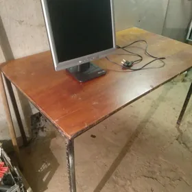 Monitor 17