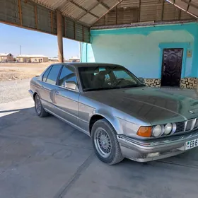BMW 7 Series 1989