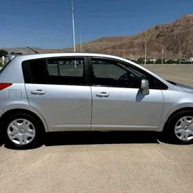 Nissan Versa 2010