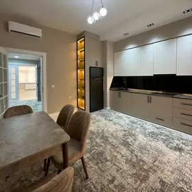 Gurtly 3 komnat baha duşdi