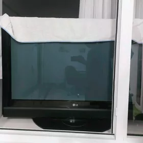 LG 42LIK TV