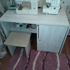 стол