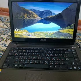 kompyuter ASUS I3