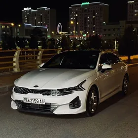 Kia K5 2021