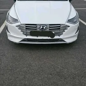 Hyundai Sonata 2021