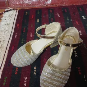 toy kowis