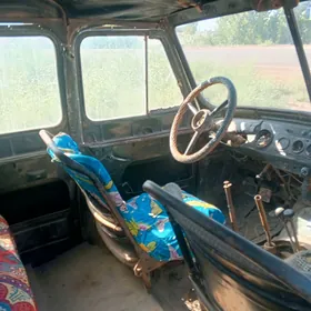 UAZ 469 1983