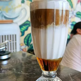 barista işini owretyän