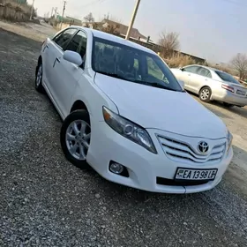 Toyota Camry 2011