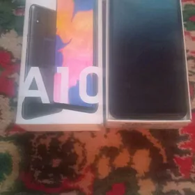 Samsung  A10