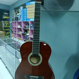 KLASSIK GITARA