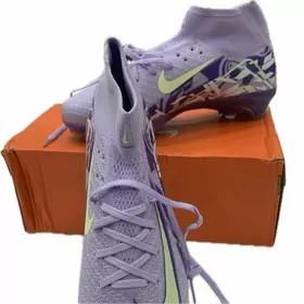 Nike футбольный бутсы
