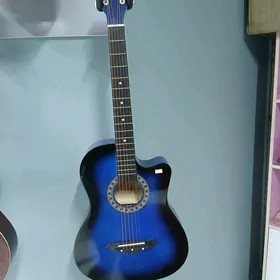 AKUSTIK GITARALAR