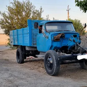 Gaz 53 1990