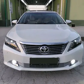 Toyota Aurion 2015