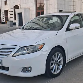 Toyota Camry 2010