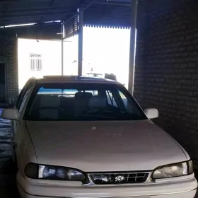 Hyundai Sonata 1993