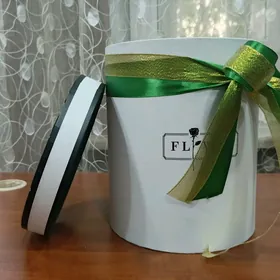 подарочная коробка