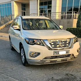 Nissan Pathfinder 2020