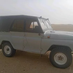 UAZ 469 1988