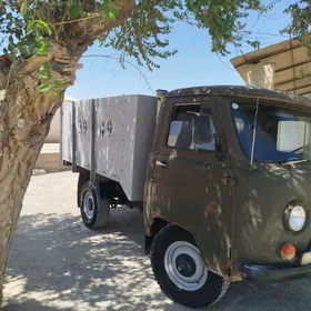 UAZ 469 1984