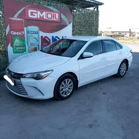 Toyota Camry 2017