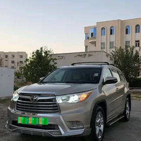 Toyota Highlander 2016