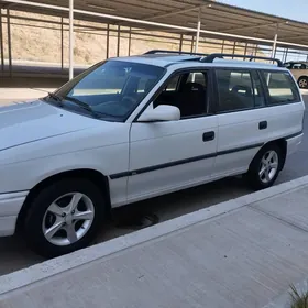 Opel Astra 1996