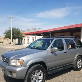 Nissan Pathfinder 2001