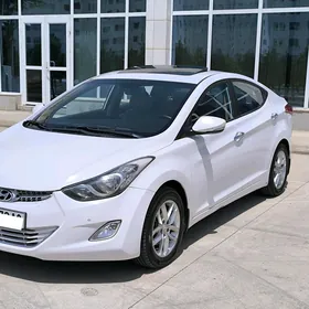 Hyundai Elantra 2013