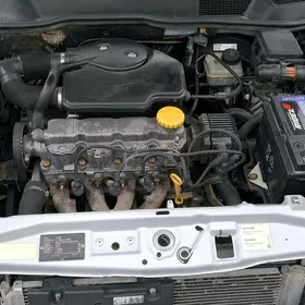 Opel Astra 2000