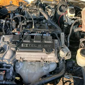 Daewoo Gentra 2013