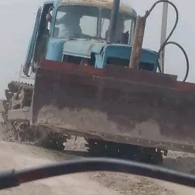 Komatsu D155AX-8 1988