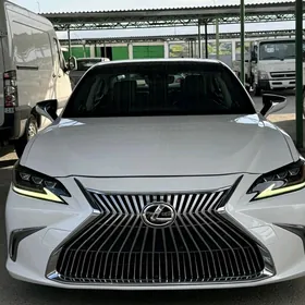 Lexus ES 350 2020