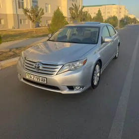 Toyota Avalon 2011