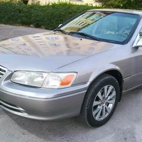 Toyota Camry 2000