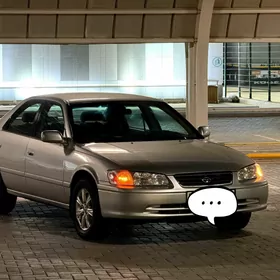 Toyota Camry 2000