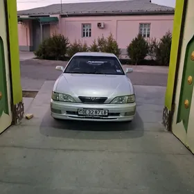 Toyota Vista 1995