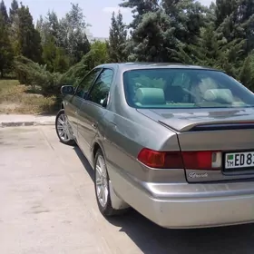 Toyota Camry 1997