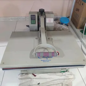 press aparat