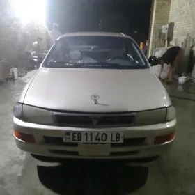 Toyota Carina 1992