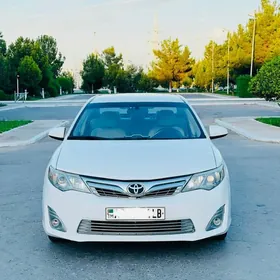 Toyota Camry 2012