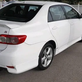 Toyota Corolla 2011