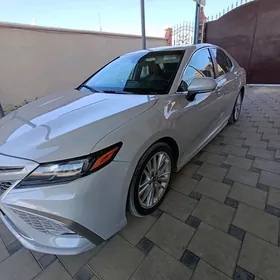 Toyota Camry 2022