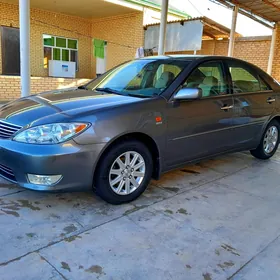 Toyota Camry 2003